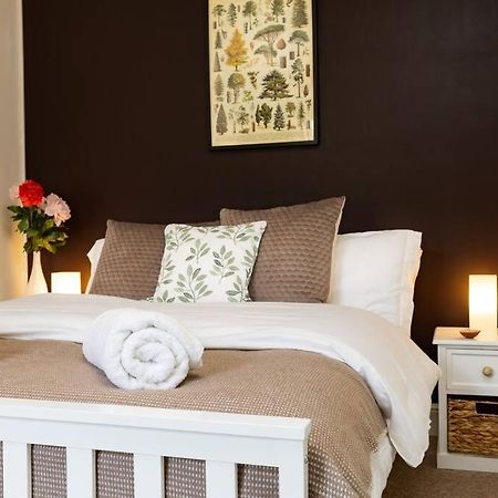 Pure B - Welcoming Bath City 3 Bed House Free Parking & Wifi Kültér fotó