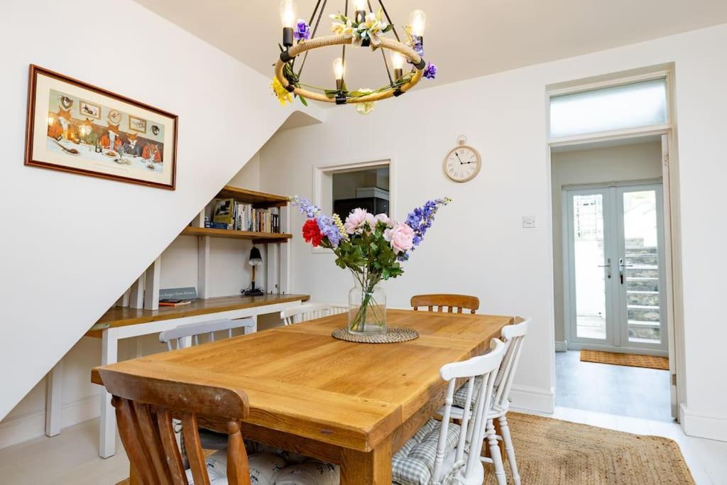 Pure B - Welcoming Bath City 3 Bed House Free Parking & Wifi Kültér fotó