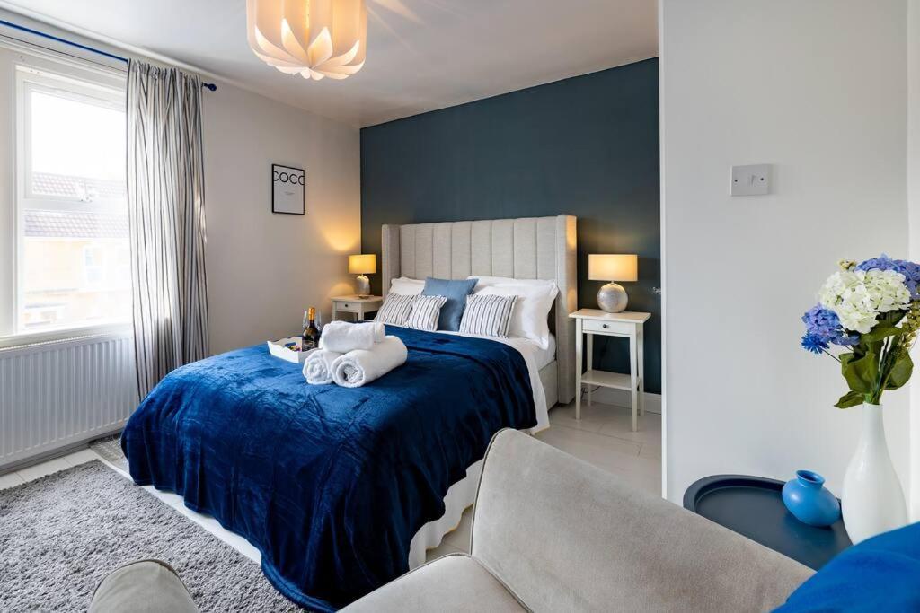 Pure B - Welcoming Bath City 3 Bed House Free Parking & Wifi Kültér fotó